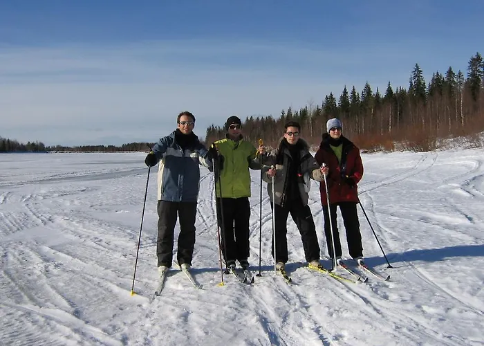 Pellon Helmi Cottages بيللو